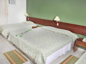 Hotel Península