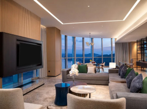 Hualuxe Yibin, An IHG Hotel