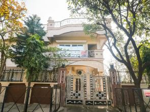 OYO 69664 Hotel Kalyug Palace