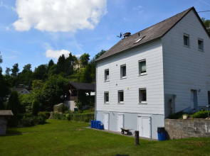 Waxweiler Flat Near City Center