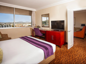 Avani Windhoek Hotel & Casino