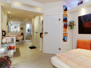 Contemporary Apartment in Kreuzberg, Berlin