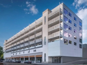 Chic Central Apartment with Free Parking