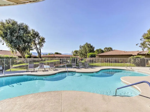 Indio Casita: 2 Mi to Coachella & Stage Coach!