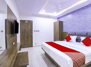 Oyo Vad180 Hotel Shree Pashupati Regency