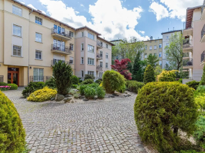 Patio Mare B8 Apartment by Renters