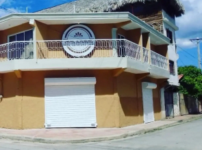 Hotel ALFARERO