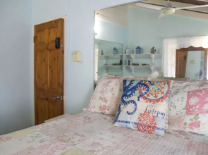 Castle Cove-Ocean Front Villa