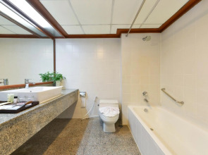 The Mulberry Bangkok Khaosan Road