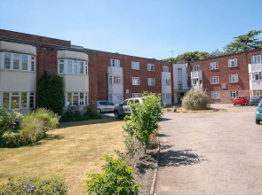 Unique Reading Apartment