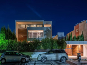 Central Loft 2bd Apartment