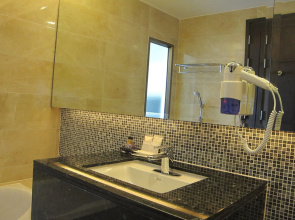 March Hotel Pattaya