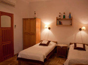 Kolory Guest House