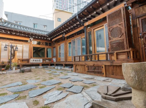 Aega Hanok Guesthouse