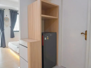 Cozy And Spacious Studio At Daan Mogot City Apartment