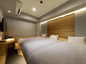 Отель Amanek Kyoto Kawaramachi Gojo