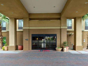 Hampton Inn & Suites Kingman