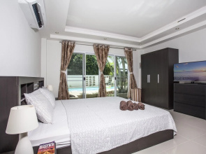 Villa Phawta 2 Bedrooms Villa in Kamala