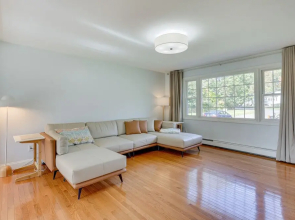 Charming West Haven Home - Walk to Beach!