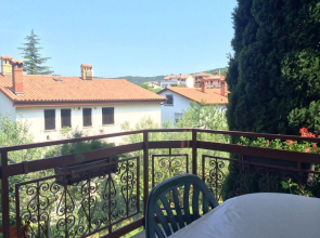 Rooms and apartment Ana