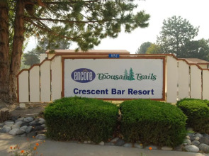 Crescent Bar Camping Resort Studio Cabin 1