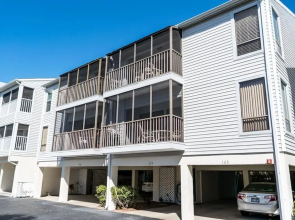 Cove at Sandy Pointe Unit 205a
