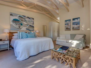 Amanzi Island Boutique Hotel
