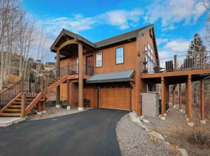 Lookout Point  Retreat for 6