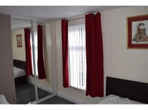 Solo Apartments 2