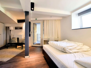 Apartment in Former Coach House