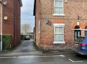 Comfy 1Bd Retreat In The Heart Of Alderley Edge