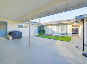 Quiet Salinas Vacation Rental 10 Mi to Beach