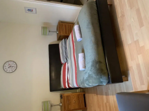 1 Loch Ness Hostel