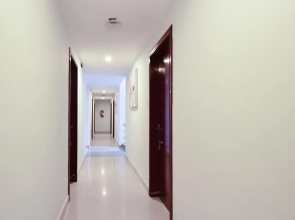 FabHotel Sasti Inn
