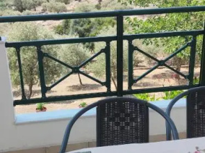 Villa Rodia 3 guests
