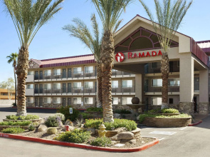 Infinity Inn & Suites