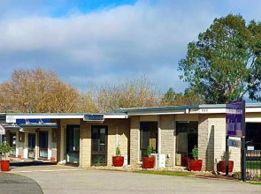 Central Highlands Motor Inn