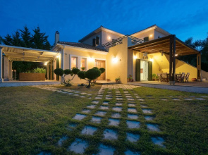 Nina Residence