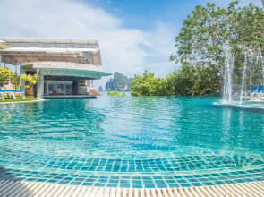 PP Charlie Beach Resort