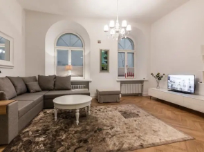 Old Town Apartment -Pagari 1