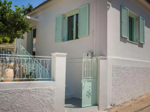 Bohemian Nest - Cheerful 2-Bedroom Villa with pool