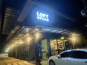Loft Space Hotel