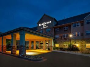 Hawthorn Suites By Wyndham Ann