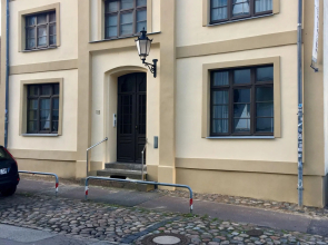 Einladende Ferienwohnung mit Terrasse in Wismar