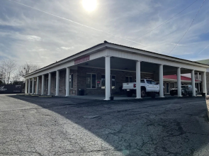 Covered Bridge Inn & Suites
