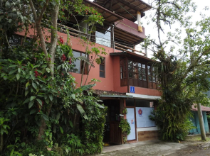 Biohostal Mindo Cloud Forest