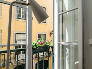 LX4U Apartments  Baixa Douradores