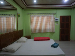 Thumneab Guesthouse