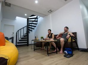 MonkeyNap Hostel