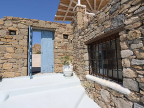Villa Princess 5 4Bed with Small Tub Panormos Beach